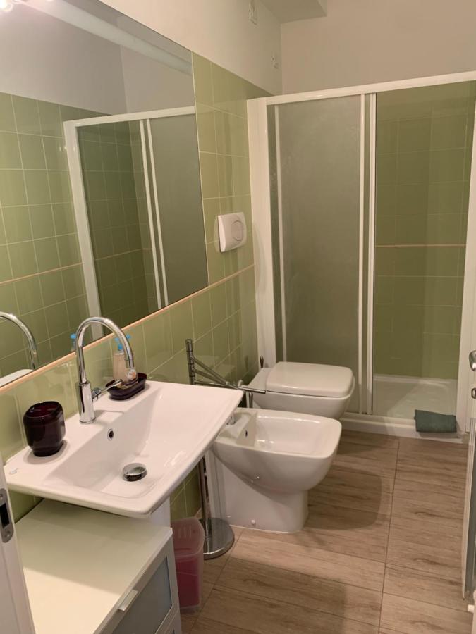 Pool House Apartment Специя Екстериор снимка